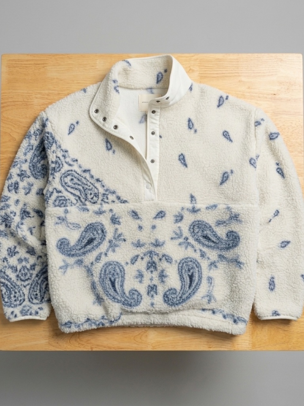 American Eagle Sweatshirt